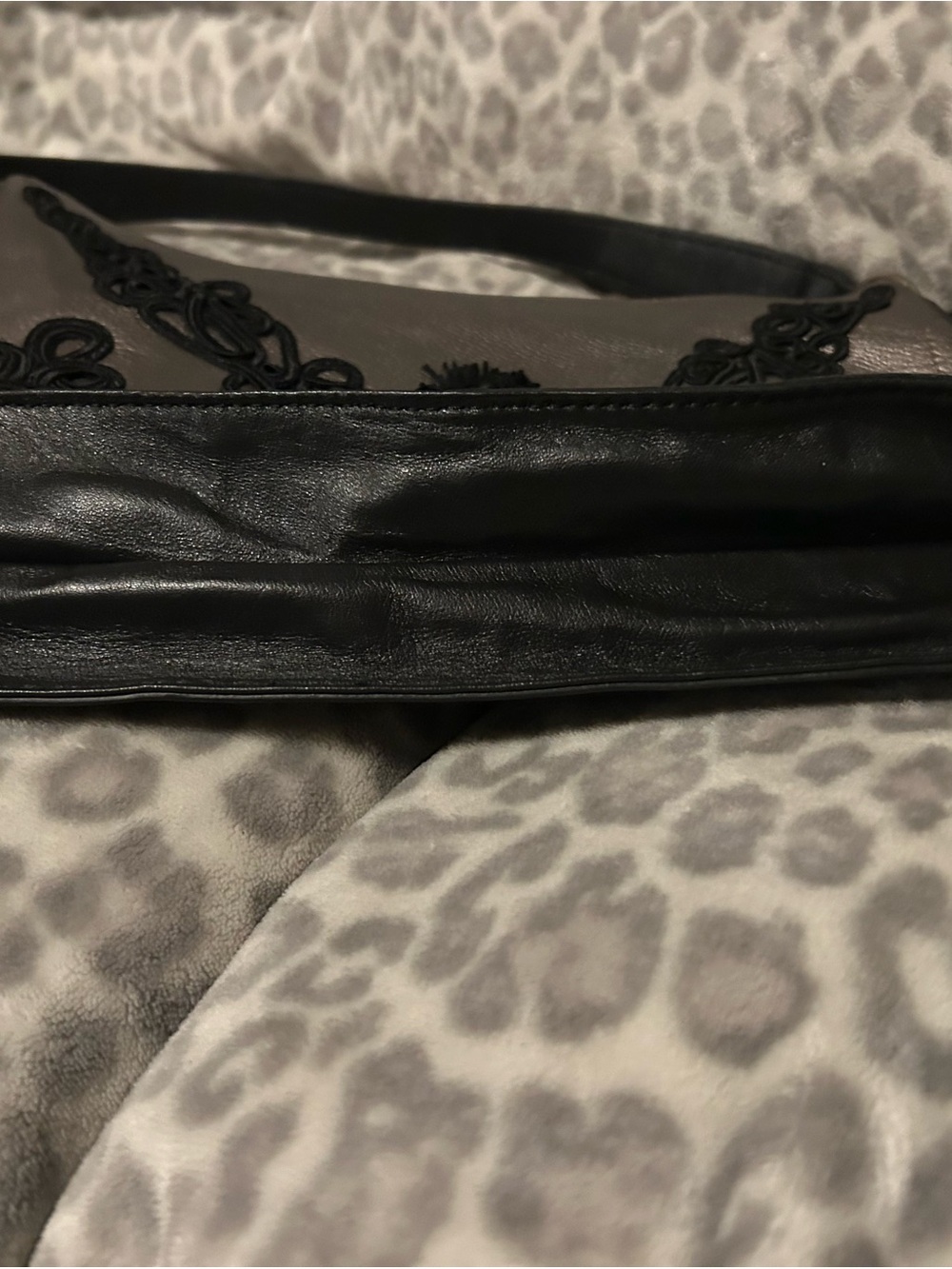 Frosting by Mary Norton Metallic Silver & Black Embellished Shoulder Bag - Picture 6 of 6